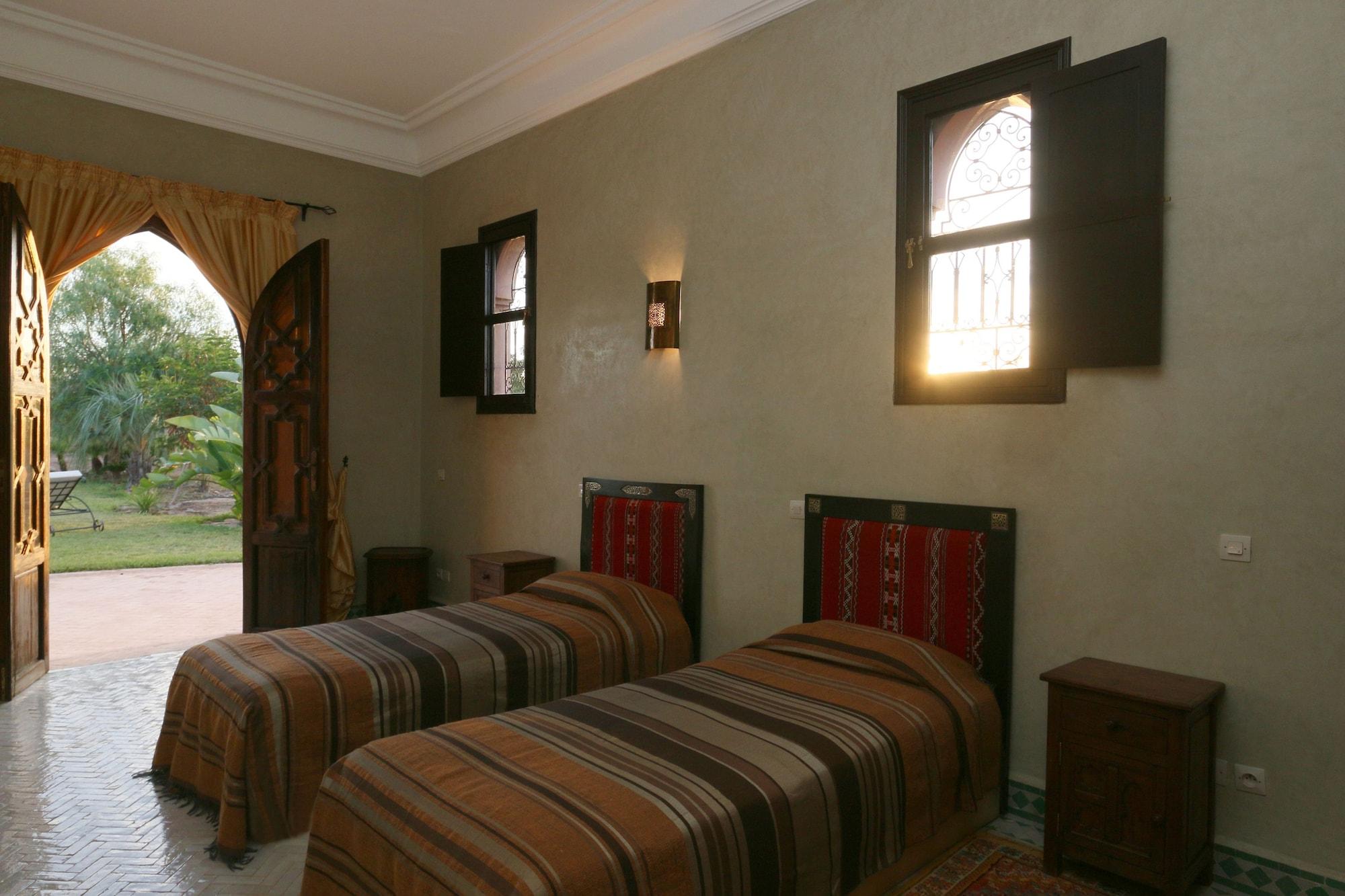 Terra Mia Marrakech Bed & Breakfast Ouled Jelal Екстериор снимка